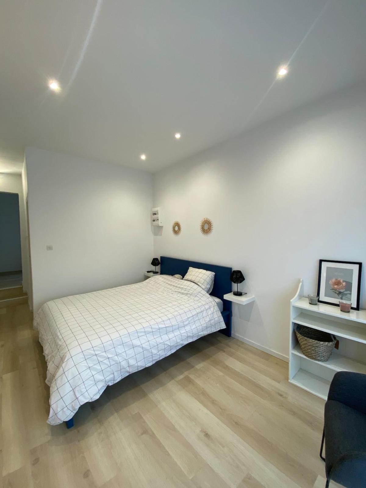 La Barben Studio En Provence Avec Piscine מראה חיצוני תמונה